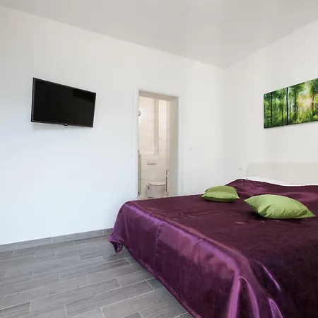 Luxury Aria, Apartman *